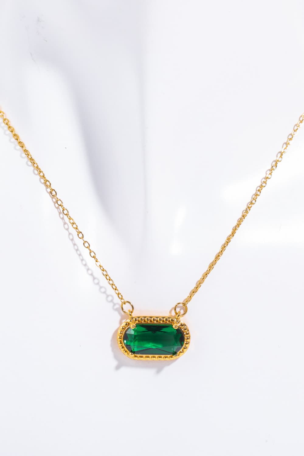 14K Gold-Plated Rectangular Oval Pendant Necklace