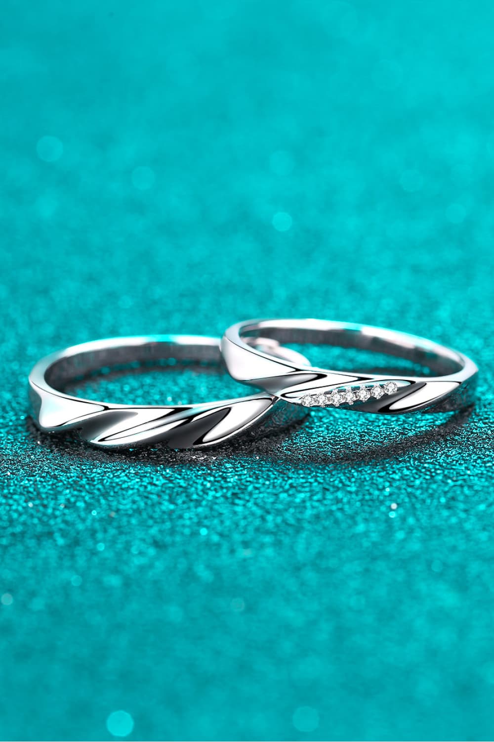 Minimalist Sterling Silver Rhodium-Plated His & Hers Ring Set