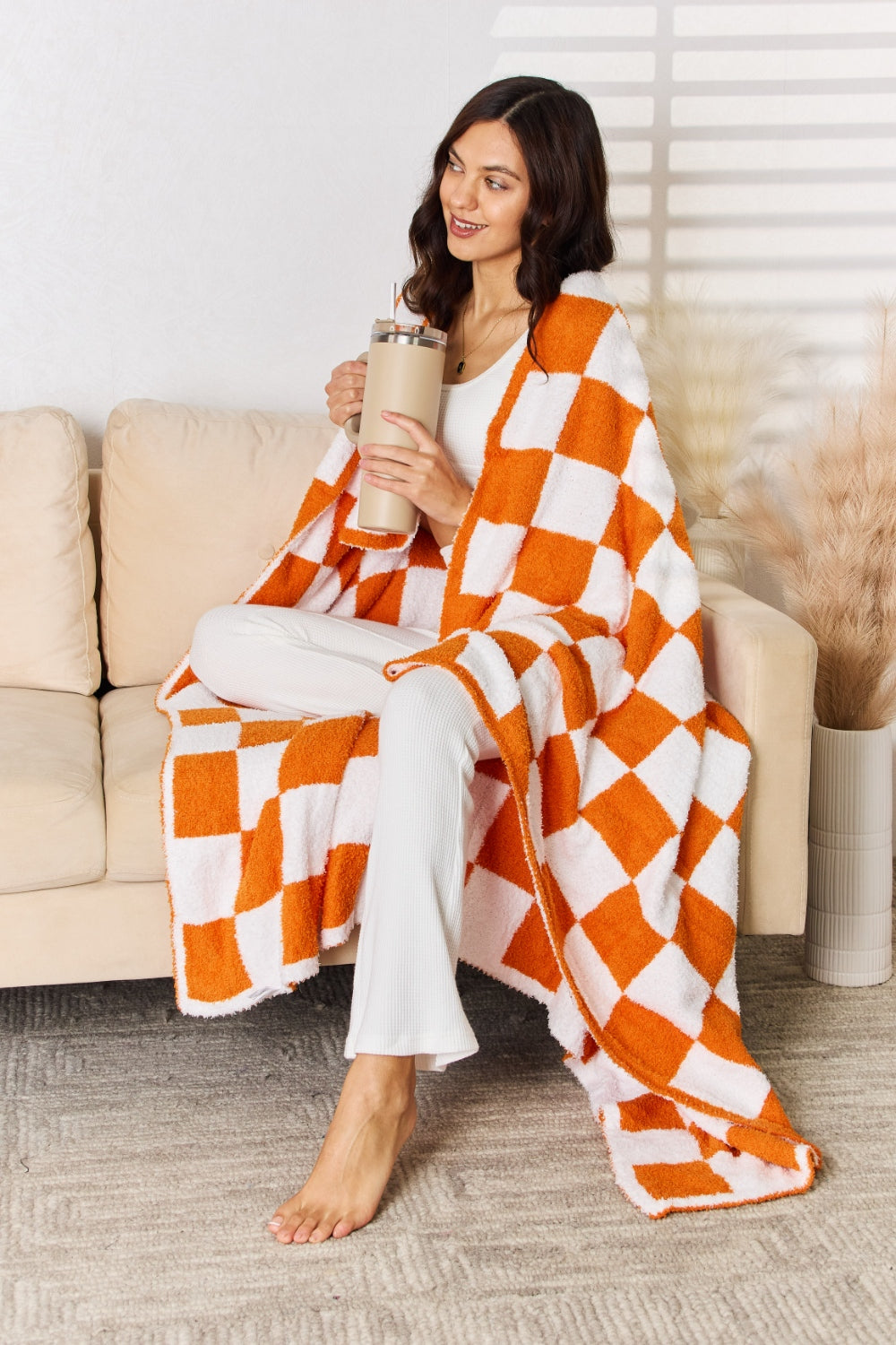 Cozy Checkered Accent Throw Blanket